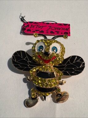 Betsey Johnson Yellow Crystal & Black Enamel Bee Brooch